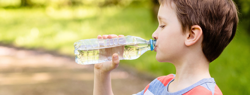 recomendacion beber agua